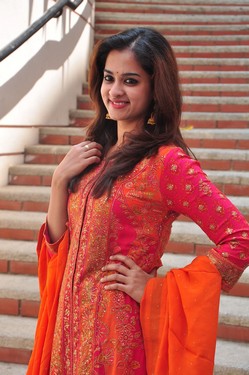 Nandita Stills at Savitri Success Meet